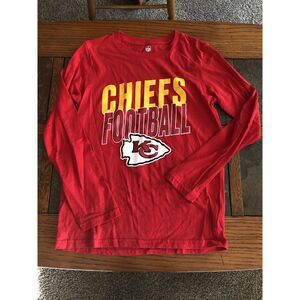 Used Kansas City Chiefs Football Kids Size M 10/12 Long Sleeved Red Shirt EUC